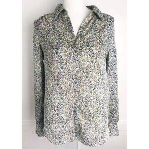 Liz Claiborne • Floral Button Down Blouse